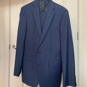 Calvin Klein Men’s suit